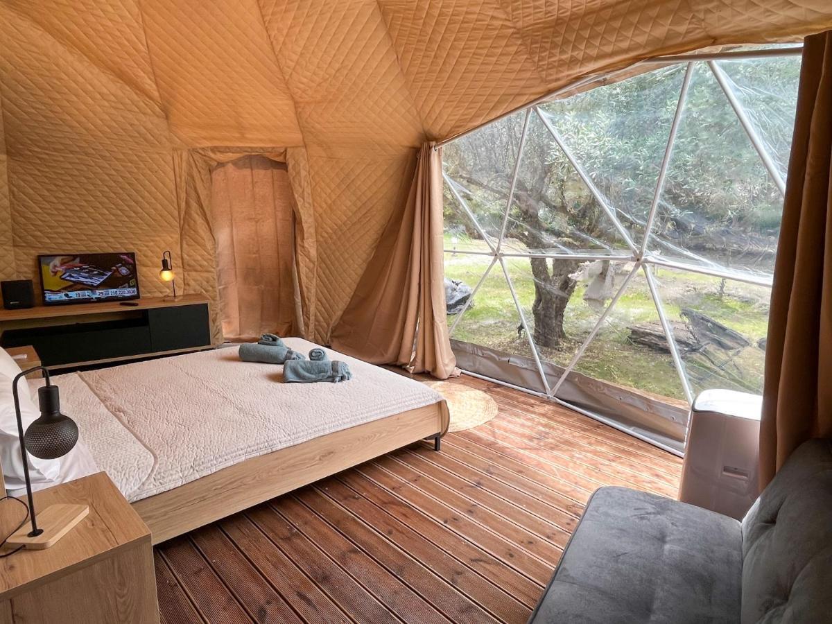 فندق Manna Gea Glamping Domes فونيتسا المظهر الخارجي الصورة