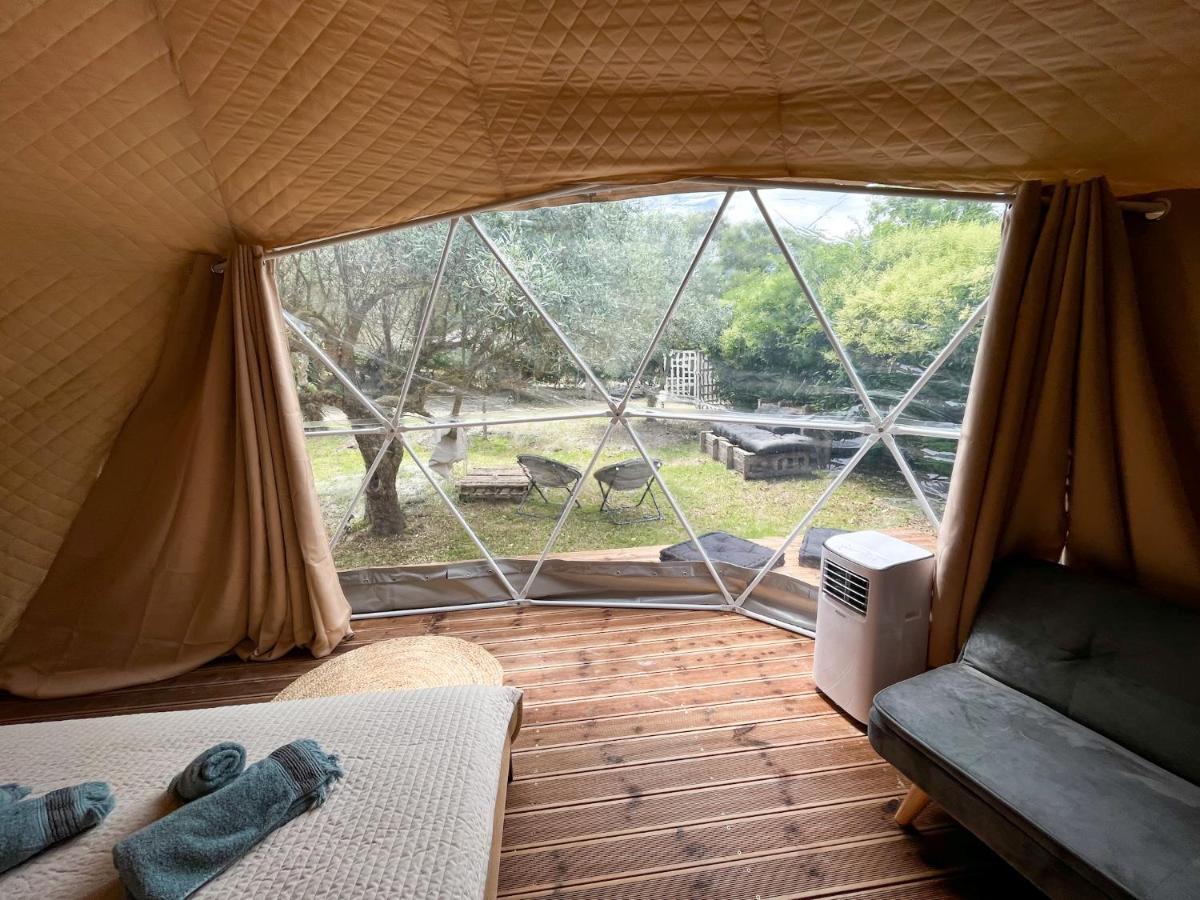 فندق Manna Gea Glamping Domes فونيتسا المظهر الخارجي الصورة